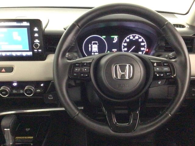 ヴェゼル ｅ：ＨＥＶＺ　ＬＥＤ・ホンダＣＯＮＮＥＣＴ・メモリナビ・バックカメラ・純正ＡＷ・ＥＴＣ　衝突回避支援ブレーキ機能　スマキ　Ｐトランク　フルオートエアコン　エアバッグ　両席エアバック　Ｒカメ　パワーウィンドウ　ソナー（11枚目）