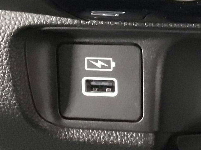 ヴェゼル ｅ：ＨＥＶＺ　ＬＥＤ・ホンダＣＯＮＮＥＣＴ・メモリナビ・バックカメラ・純正ＡＷ・ＥＴＣ　衝突回避支援ブレーキ機能　スマキ　Ｐトランク　フルオートエアコン　エアバッグ　両席エアバック　Ｒカメ　パワーウィンドウ　ソナー（21枚目）