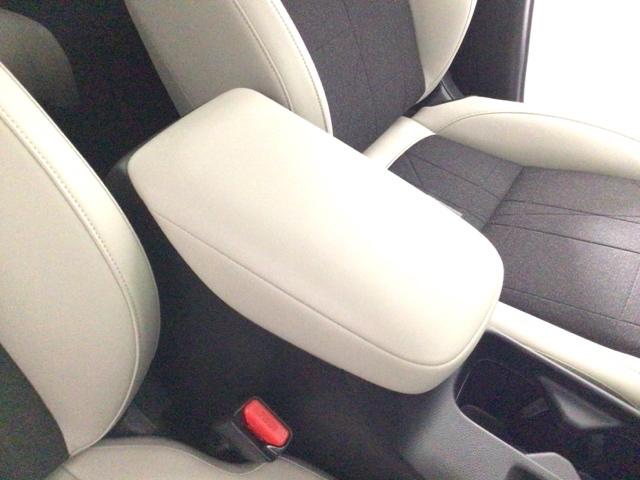 ヴェゼル ｅ：ＨＥＶＺ　ＬＥＤ・ホンダＣＯＮＮＥＣＴ・メモリナビ・バックカメラ・純正ＡＷ・ＥＴＣ　衝突回避支援ブレーキ機能　スマキ　Ｐトランク　フルオートエアコン　エアバッグ　両席エアバック　Ｒカメ　パワーウィンドウ　ソナー（34枚目）