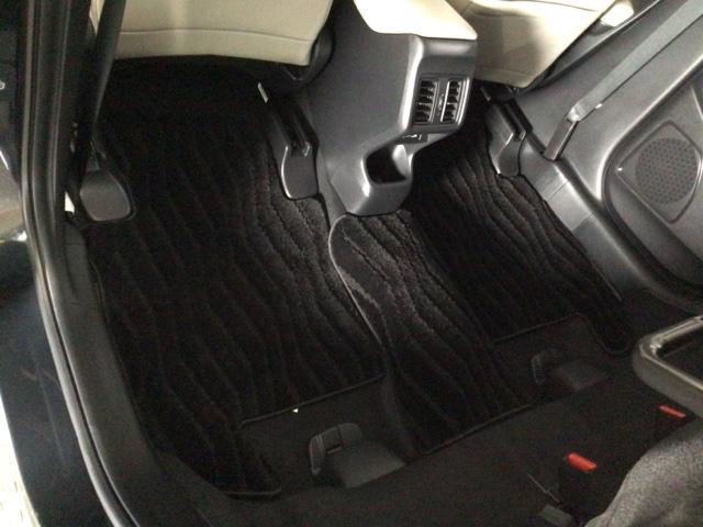 ヴェゼル ｅ：ＨＥＶＺ　ＬＥＤ・ホンダＣＯＮＮＥＣＴ・メモリナビ・バックカメラ・純正ＡＷ・ＥＴＣ　衝突回避支援ブレーキ機能　スマキ　Ｐトランク　フルオートエアコン　エアバッグ　両席エアバック　Ｒカメ　パワーウィンドウ　ソナー（38枚目）