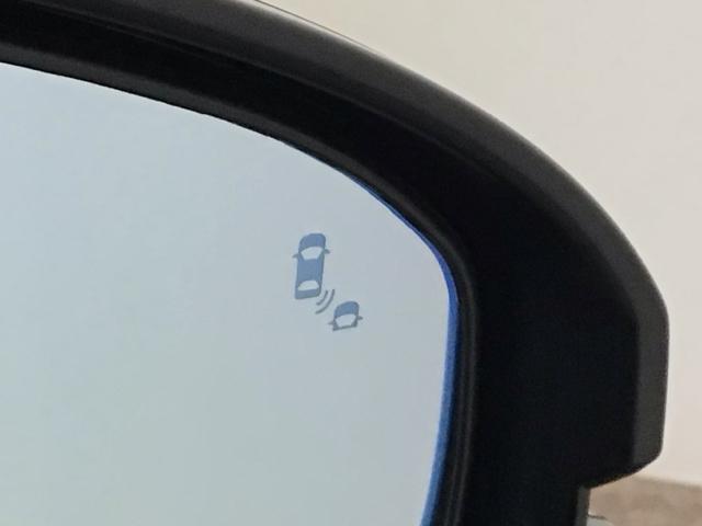 ヴェゼル ｅ：ＨＥＶＺ　ＬＥＤ・ホンダＣＯＮＮＥＣＴ・メモリナビ・バックカメラ・純正ＡＷ・ＥＴＣ　衝突回避支援ブレーキ機能　スマキ　Ｐトランク　フルオートエアコン　エアバッグ　両席エアバック　Ｒカメ　パワーウィンドウ　ソナー（48枚目）