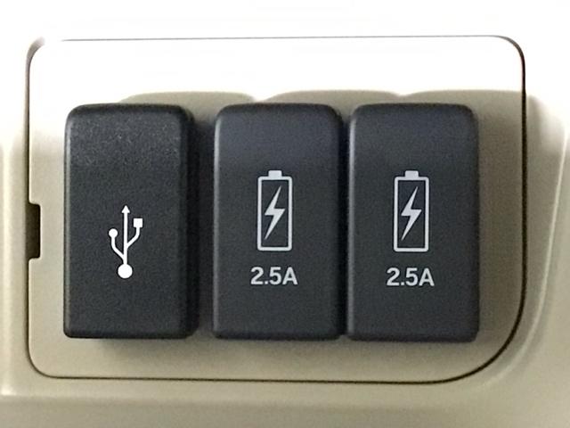 N-BOX G・Lホンダセンシング LED・フルセグ・メモリナビ・バックカメラ・両側電動ドア・シートヒーター・ETC 両側PSD 踏み間違い防止 USBポート 前席シートヒーター DVD バックモニター クルコン キーフリー VSA(10枚目)