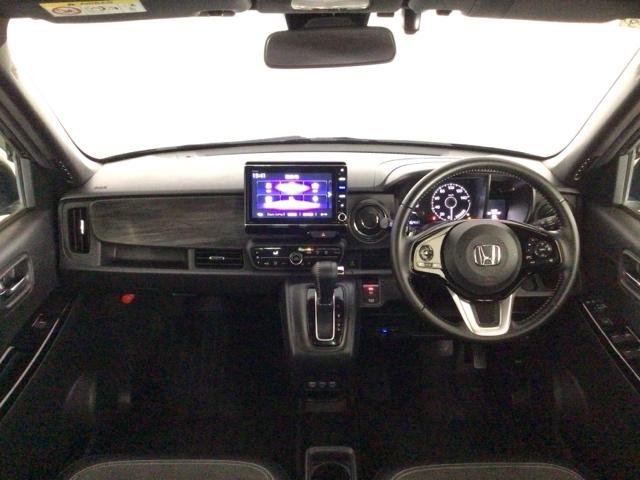 Ｎ－ＯＮＥ プレミアムツアラー　ＬＥＤ・フルセグ・メモリナビ・バックカメラ・シートヒーター・ＵＳＢポート・ＥＴＣ　Ｐセンサー　ターボエンジン　カーテンエアバック　ＬＥＤランプ　ＵＳＢ接続　クルコン　前席シートヒーター　イモビ　ＤＶＤ（4枚目）