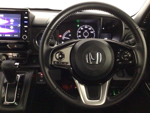 Ｎ－ＯＮＥ プレミアムツアラー　ＬＥＤ・フルセグ・メモリナビ・バックカメラ・シートヒーター・ＵＳＢポート・ＥＴＣ　Ｐセンサー　ターボエンジン　カーテンエアバック　ＬＥＤランプ　ＵＳＢ接続　クルコン　前席シートヒーター　イモビ　ＤＶＤ（11枚目）