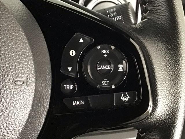 Ｎ－ＯＮＥ プレミアムツアラー　ＬＥＤ・フルセグ・メモリナビ・バックカメラ・シートヒーター・ＵＳＢポート・ＥＴＣ　Ｐセンサー　ターボエンジン　カーテンエアバック　ＬＥＤランプ　ＵＳＢ接続　クルコン　前席シートヒーター　イモビ　ＤＶＤ（13枚目）