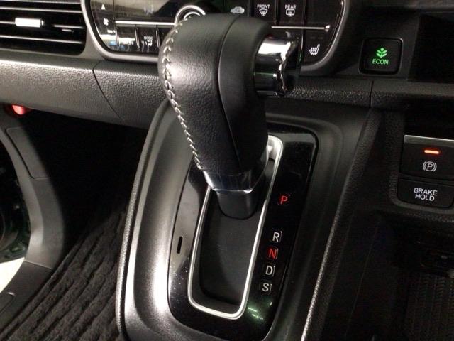 Ｎ－ＯＮＥ プレミアムツアラー　ＬＥＤ・フルセグ・メモリナビ・バックカメラ・シートヒーター・ＵＳＢポート・ＥＴＣ　Ｐセンサー　ターボエンジン　カーテンエアバック　ＬＥＤランプ　ＵＳＢ接続　クルコン　前席シートヒーター　イモビ　ＤＶＤ（18枚目）