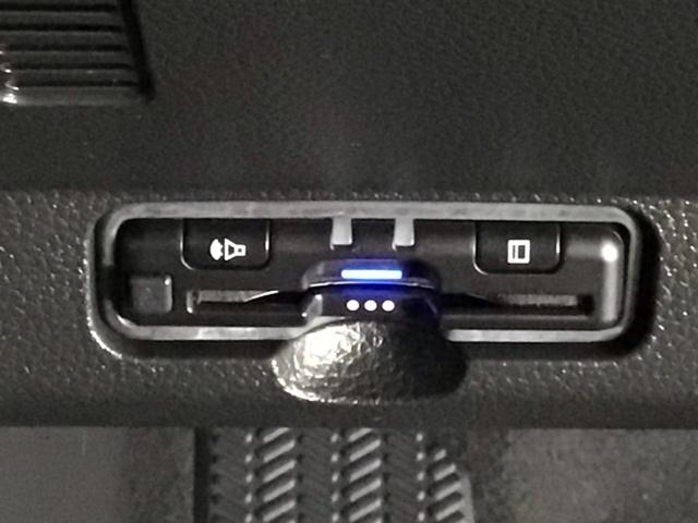 Ｎ－ＯＮＥ プレミアムツアラー　ＬＥＤ・フルセグ・メモリナビ・バックカメラ・シートヒーター・ＵＳＢポート・ＥＴＣ　Ｐセンサー　ターボエンジン　カーテンエアバック　ＬＥＤランプ　ＵＳＢ接続　クルコン　前席シートヒーター　イモビ　ＤＶＤ（27枚目）