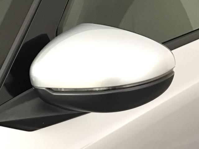 フィット ｅ：ＨＥＶホーム　ＬＥＤヘッドライト・ホンダＣＯＮＮＥＣＴ・衝突軽減ブレーキ・オーディオレス　前後誤発進抑制機能　クリソナ　助手席エアバッグ　運転席エアバッグ　ＬＥＤライト　ＡＢＳ　サイドエアバッグ　スマートキー（45枚目）