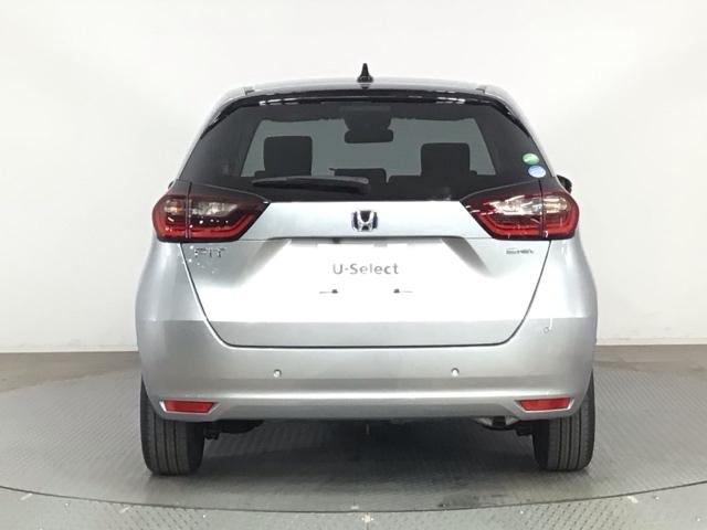 フィット ｅ：ＨＥＶホーム　ＬＥＤヘッドライト・ホンダＣＯＮＮＥＣＴ・衝突軽減ブレーキ・オーディオレス　前後誤発進抑制機能　クリソナ　助手席エアバッグ　運転席エアバッグ　ＬＥＤライト　ＡＢＳ　サイドエアバッグ　スマートキー（47枚目）