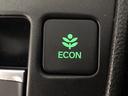 フィット ｅ：ＨＥＶホーム　ＬＥＤヘッドライト・ホンダＣＯＮＮＥＣＴ・衝突軽減ブレーキ・オーディオレス　前後誤発進抑制機能　クリソナ　助手席エアバッグ　運転席エアバッグ　ＬＥＤライト　ＡＢＳ　サイドエアバッグ　スマートキー（8枚目）