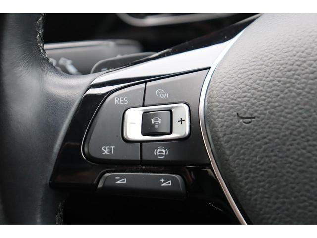ゴルフトゥーラン ＴＤＩ　ハイライン　純正ナビ・ＬＥＤライト・バックカメラ・クリアランスソナー・ＡＣＣ・ＥＴＣ・スマートキー・シートヒーター・Ｐテールゲート・後席モニター付き（14枚目）