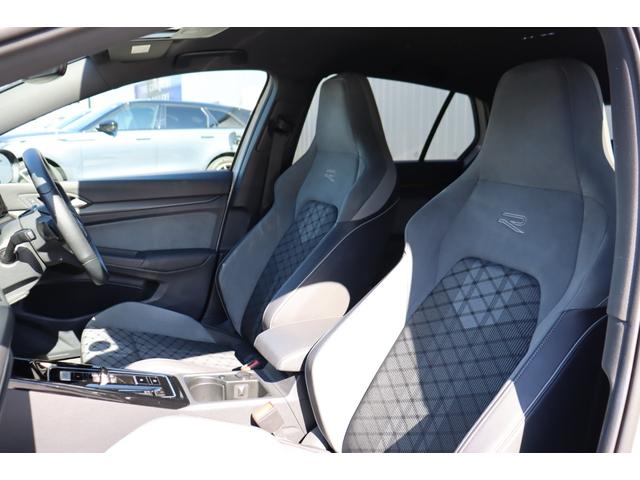 VOLKSWAGEN GOLF TDI R LINE
