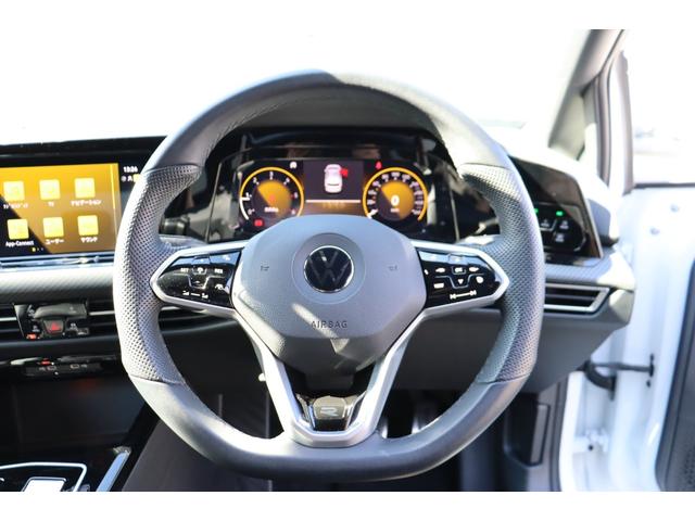 VOLKSWAGEN GOLF TDI R LINE