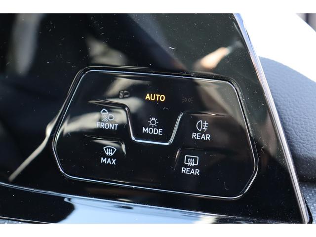 VOLKSWAGEN GOLF TDI R LINE