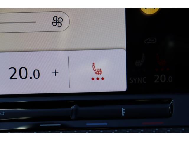 VOLKSWAGEN GOLF TDI R LINE