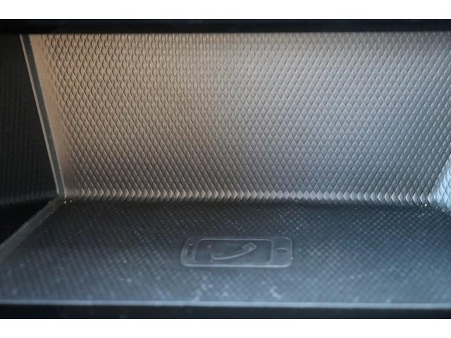 VOLKSWAGEN GOLF TDI R LINE
