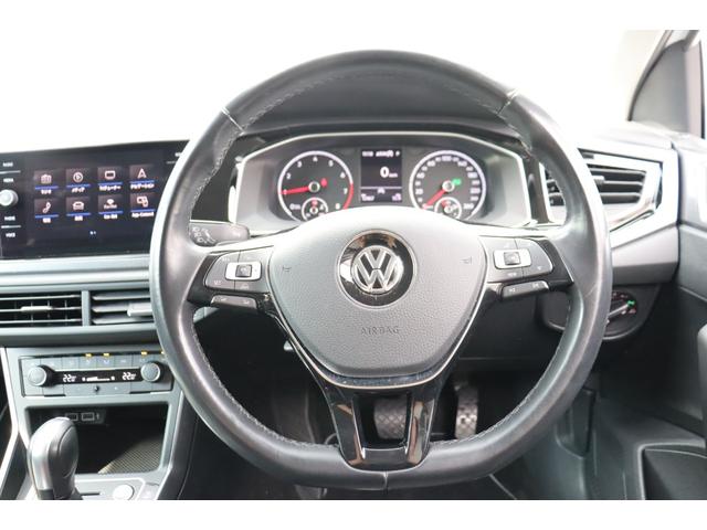 ポロ TSIハイライン 純正ナビ LEDヘッドライト ブラインドスポット レザーステアリング パドルシフト(11枚目)