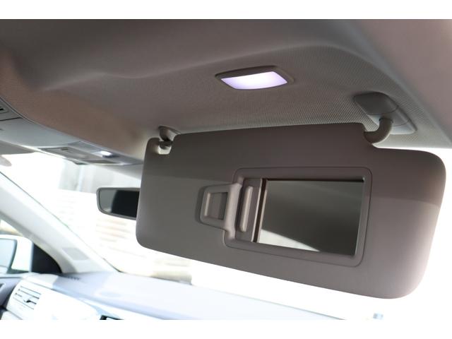 ポロ TSIハイライン 純正ナビ LEDヘッドライト ブラインドスポット レザーステアリング パドルシフト(24枚目)