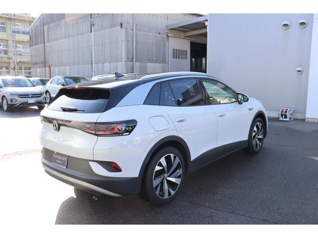 ID.4 プロ LEDマトリックスヘッドライト パワーテールゲート シートマッサージ機能 パノラマガラスルーフ パワーシート(11枚目)