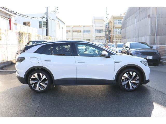 ID.4 プロ LEDマトリックスヘッドライト パワーテールゲート シートマッサージ機能 パノラマガラスルーフ パワーシート(12枚目)