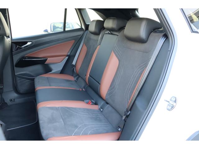 ID.4 プロ LEDマトリックスヘッドライト パワーテールゲート シートマッサージ機能 パノラマガラスルーフ パワーシート(20枚目)