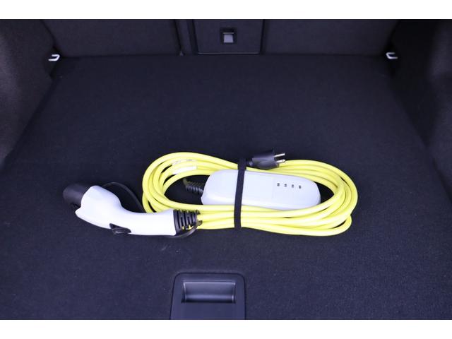 ID.4 プロ LEDマトリックスヘッドライト パワーテールゲート シートマッサージ機能 パノラマガラスルーフ パワーシート(22枚目)