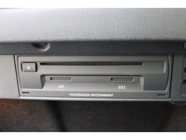 ゴルフGTI ベースグレード 当社顧客様お乗り換車 車検残期間長 純正ナビ テクノロジーパッケージ DCC ACC GTI専用サスペンション 地デジTV受信 パドルシフト デジタルメーター レッドキャリパー(25枚目)