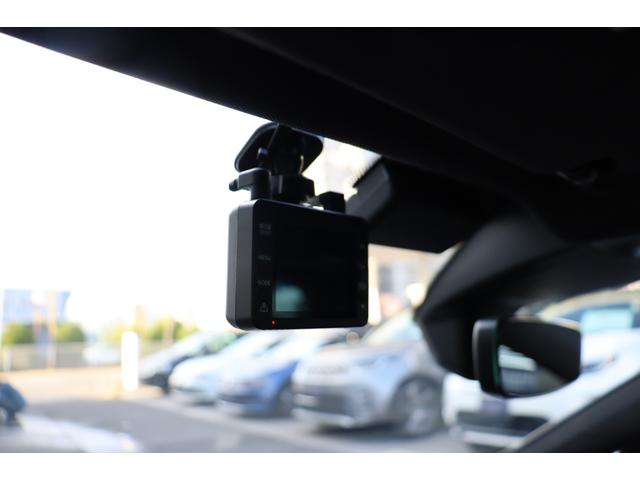 ゴルフGTI ベースグレード 当社顧客様お乗り換車 車検残期間長 純正ナビ テクノロジーパッケージ DCC ACC GTI専用サスペンション 地デジTV受信 パドルシフト デジタルメーター レッドキャリパー(26枚目)