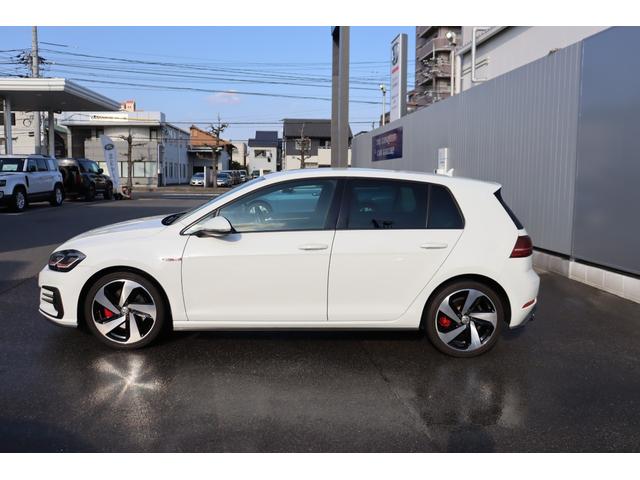 ゴルフGTI ベースグレード 当社顧客様お乗り換車 車検残期間長 純正ナビ テクノロジーパッケージ DCC ACC GTI専用サスペンション 地デジTV受信 パドルシフト デジタルメーター レッドキャリパー(31枚目)