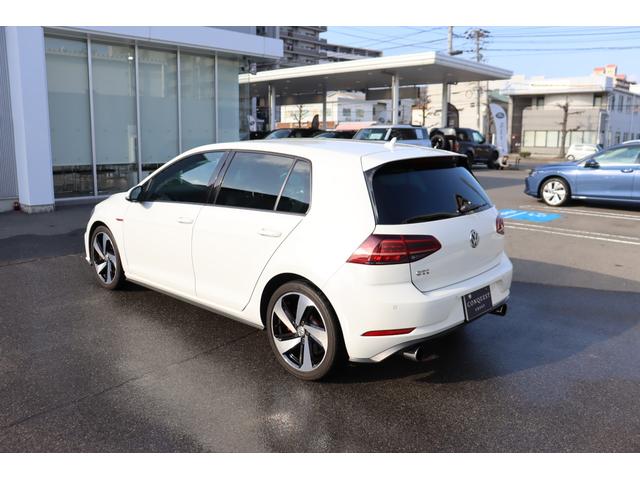 ゴルフGTI ベースグレード 当社顧客様お乗り換車 車検残期間長 純正ナビ テクノロジーパッケージ DCC ACC GTI専用サスペンション 地デジTV受信 パドルシフト デジタルメーター レッドキャリパー(32枚目)