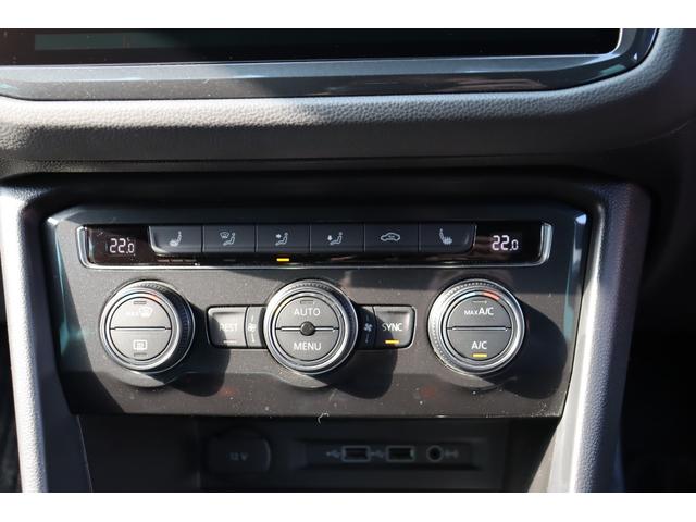 （２ゾーンオートエアコン）運転席、助手席で温度を個別に調整可能です。それぞれの席で快適にお過ごし頂く事が可能です。