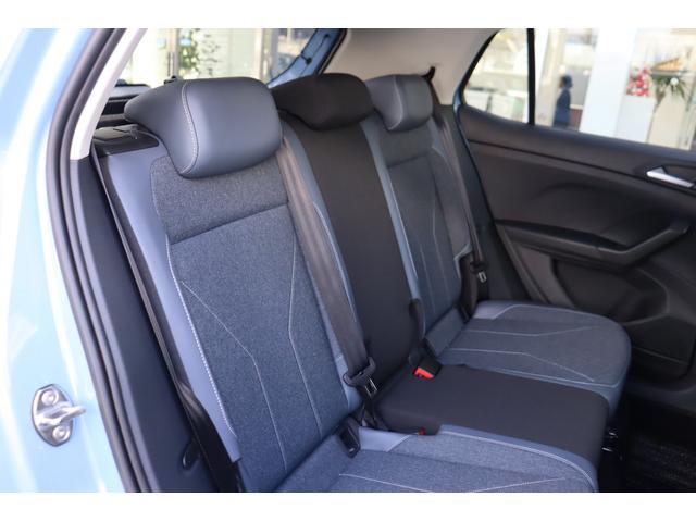 Ｔ－クロス ＴＳＩ　スタイル　当社顧客様お乗り換車　ナビ　セーフティパッケージ　純正ドラレコ前後　シートヒーター　ＬＥＤマトリックスヘッドライト（6枚目）