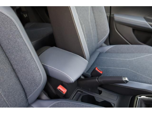 Ｔ－クロス ＴＳＩ　スタイル　当社顧客様お乗り換車　ナビ　セーフティパッケージ　純正ドラレコ前後　シートヒーター　ＬＥＤマトリックスヘッドライト（25枚目）