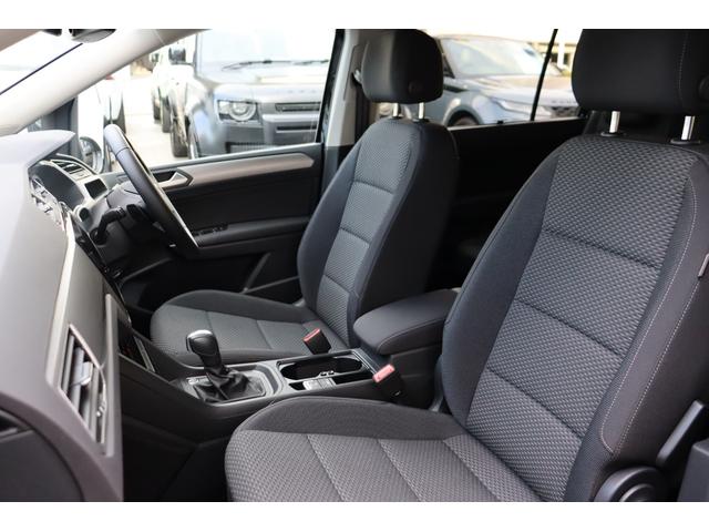 ゴルフトゥーラン 　アップグレードパッケージ　純正ドラレコ前後　ナビ　３列シート　７人乗り　ＬＥＤヘッドライト　サンブラインド（6枚目）