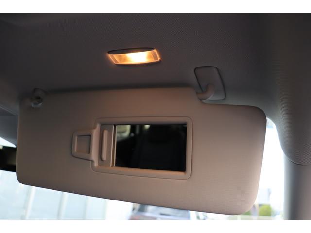 ゴルフトゥーラン 　アップグレードパッケージ　純正ドラレコ前後　ナビ　３列シート　７人乗り　ＬＥＤヘッドライト　サンブラインド（26枚目）