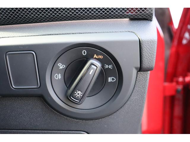 Ｔ－クロス ＴＳＩ　Ｒライン　セーフティーパッケージ　純正ドラレコ前後　プレミアムサウンドシステム（ｂｅａｔｓ）　ナビ　Ｒライン専用エクステリア　ドライビングプロファイル機能（15枚目）