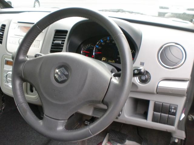 ワゴンＲ ＦＸリミテッドＩＩ　プッシュスタート　ＣＤコンポ（15枚目）