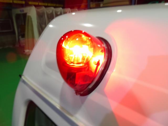 SロングDX スーパーロングボディ ハイルーフ ディーゼルターボ 特装救急車 4WD 医療法人1オーナー 禁煙車 走行23.000km 実走行車 ツインAC パトライト パワーアンプ マイク ボンドメーター(38枚目)