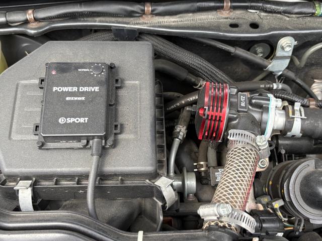 コペン ローブ　カロッツェリアナビ・フルセグＴＶ・Ｂｌｕｅｔｏｏｔｈ・ＰＩＶＯＴパワードライブ・ＷＯＲＫエモーション１６インチＡＷ・車高調・柿本改マフラー・スリットローター・ＥＴＣ・ＢＲＩＤＥバケットシート（20枚目）