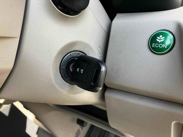 Ｎ－ＷＧＮ Ｃ　ワンオーナー　禁煙車　ＥＴＣ　ナビフルセグＴＶ　Ｂｌｕｅｔｏｏｔｈ　ＣＤ　ＤＶＤ　キーレスエントリー　オートエアコン　電動格納ミラー　ベンチシート　ＡＢＳ　パワーウィンドウ　パワーステアリング（15枚目）