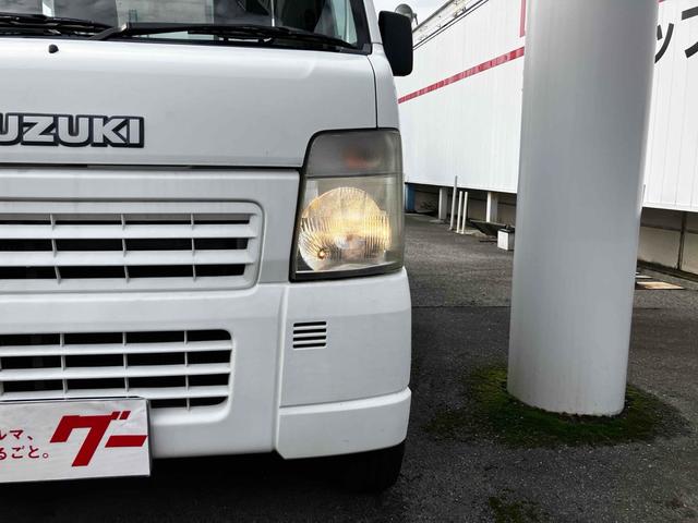 キャリイトラック ＫＣエアコン・パワステ　４ＷＤ　オートマ　点検記録簿　作業灯　荷台マット付き　エアコン　パワーステアリング　ラジオ　三方開　軽トラック（24枚目）