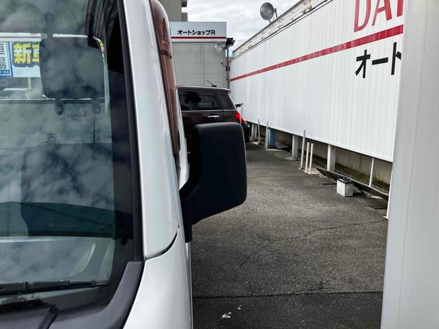 キャリイトラック ＫＣエアコン・パワステ　４ＷＤ　オートマ　点検記録簿　作業灯　荷台マット付き　エアコン　パワーステアリング　ラジオ　三方開　軽トラック（36枚目）