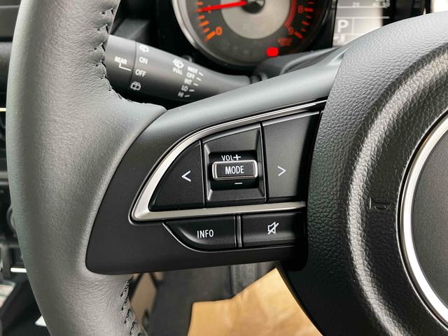 ジムニー XC 届出済未使用車 禁煙車 4WD 衝突被害軽減システム レーンアシスト LEDヘッドライト フォグライト シートヒーター スマートキー オートエアコン AW16インチ バックソナー クルーズコントロール(10枚目)