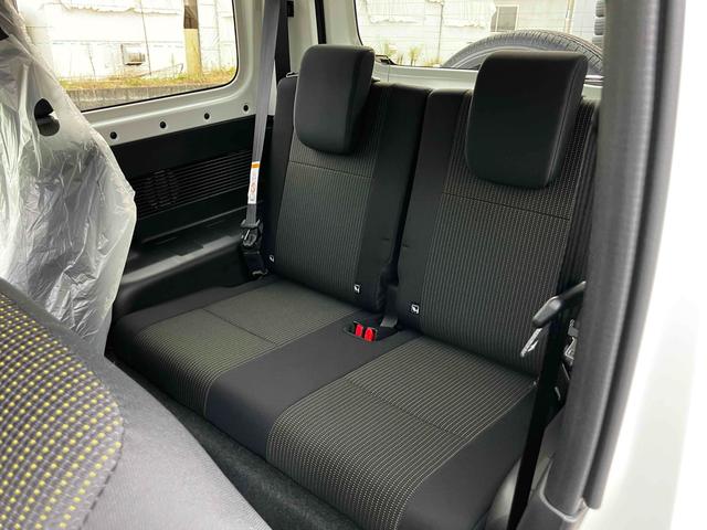 ジムニー XC 届出済未使用車 禁煙車 4WD 衝突被害軽減システム レーンアシスト LEDヘッドライト フォグライト シートヒーター スマートキー オートエアコン AW16インチ バックソナー クルーズコントロール(17枚目)