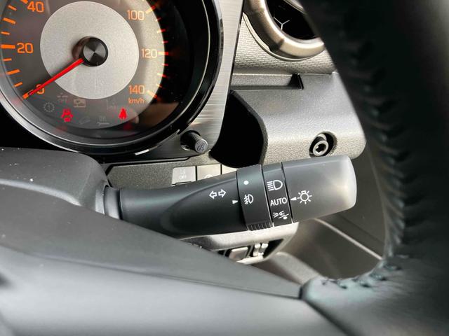 ジムニー XC 届出済未使用車 禁煙車 4WD 衝突被害軽減システム レーンアシスト LEDヘッドライト フォグライト シートヒーター スマートキー オートエアコン AW16インチ バックソナー クルーズコントロール(43枚目)