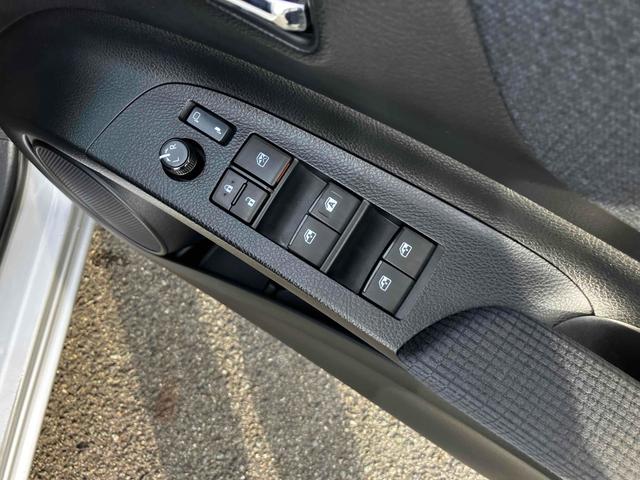 シエンタ G 7人乗り 衝突被害軽減システム レーンアシスト 両側電動スライドドア ドラレコ ETC ナビ バックカメラ フルセグTV Bluetooth CD DVD スマートキー 電動格納ミラー オートエアコン(54枚目)