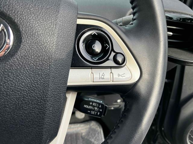 プリウス Ｓセーフティプラス　ワンオーナー　衝突被害軽減システム　レーンアシスト　ＥＴＣ　ナビ　バックカメラ　フルセグＴＶ　Ｂｌｕｅｔｏｏｔｈ　ＣＤ　ＤＶＤ　ＬＥＤヘッドライト　コーナーセンサー　スマートキー　ＡＷ１５インチ（11枚目）