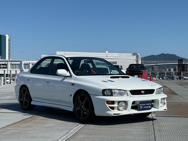 インプレッサ WRX STiバージョンV momoステアリング TEIN車高調 フジツボマフラー 5MT ETC 17インチAW 大型リアウィング(16枚目)