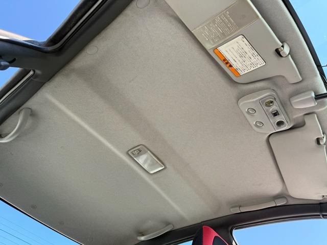 インプレッサ WRX STiバージョンV momoステアリング TEIN車高調 フジツボマフラー 5MT ETC 17インチAW 大型リアウィング(20枚目)