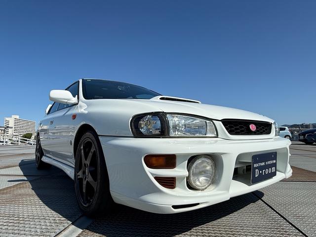 インプレッサ WRX STiバージョンV momoステアリング TEIN車高調 フジツボマフラー 5MT ETC 17インチAW 大型リアウィング(38枚目)